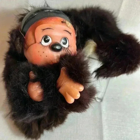 Monchichi Monkey Thumb sucker‎ rubber face VINTAGE - Picture 1 of 5